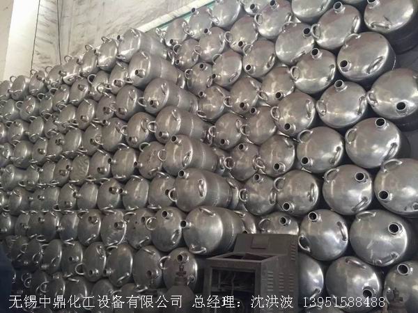 濃硝酸儲(chǔ)罐、鋁儲(chǔ)罐、濃硝酸高位槽、鋁高位槽、濃硝酸計(jì)量罐 